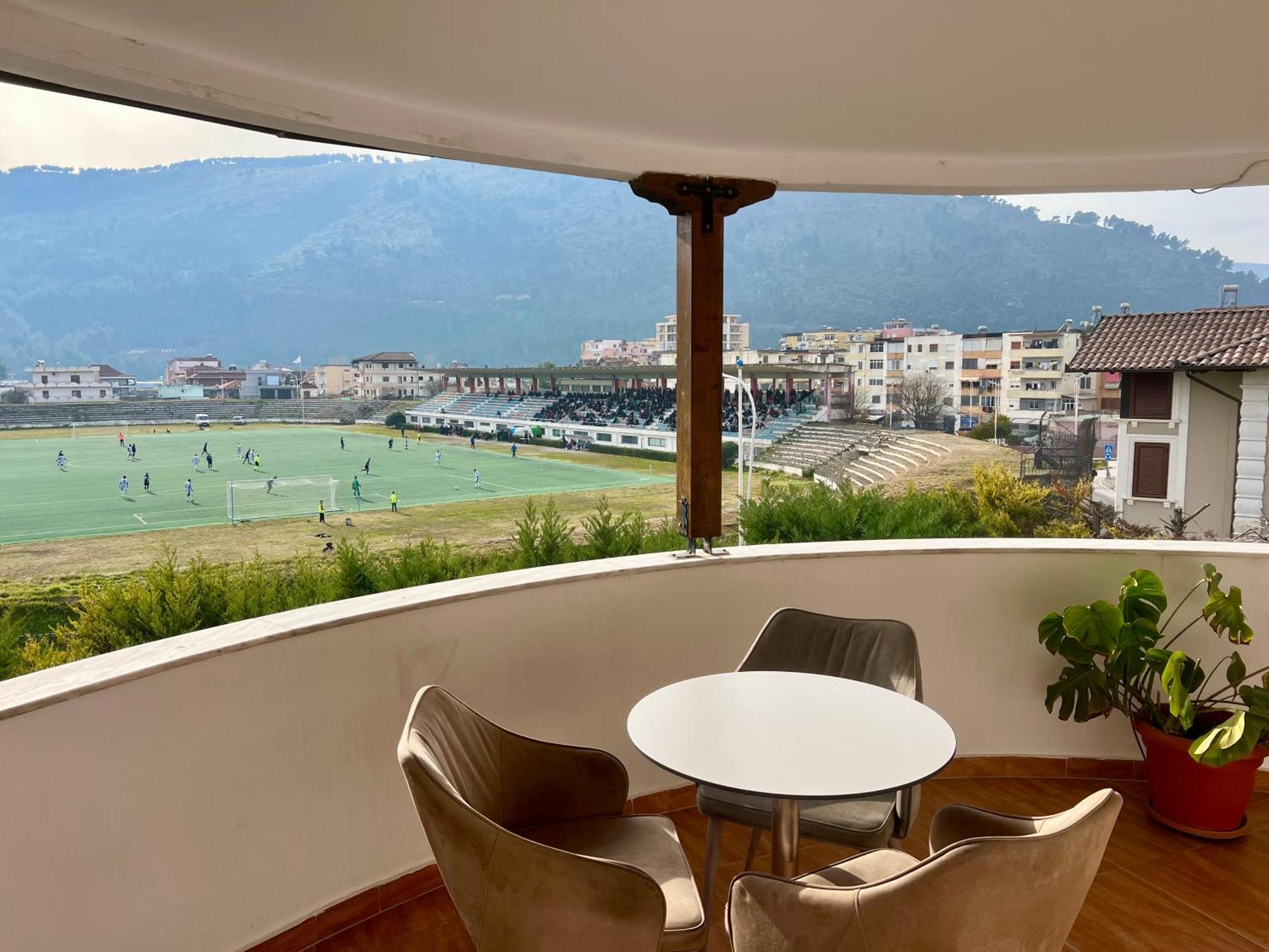 Hotel Vila Arbri Berat Bagian luar foto